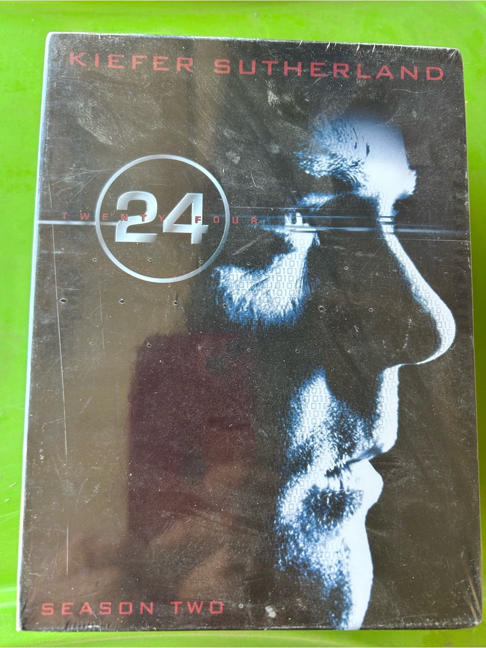 24 Season Two - (Black & White)